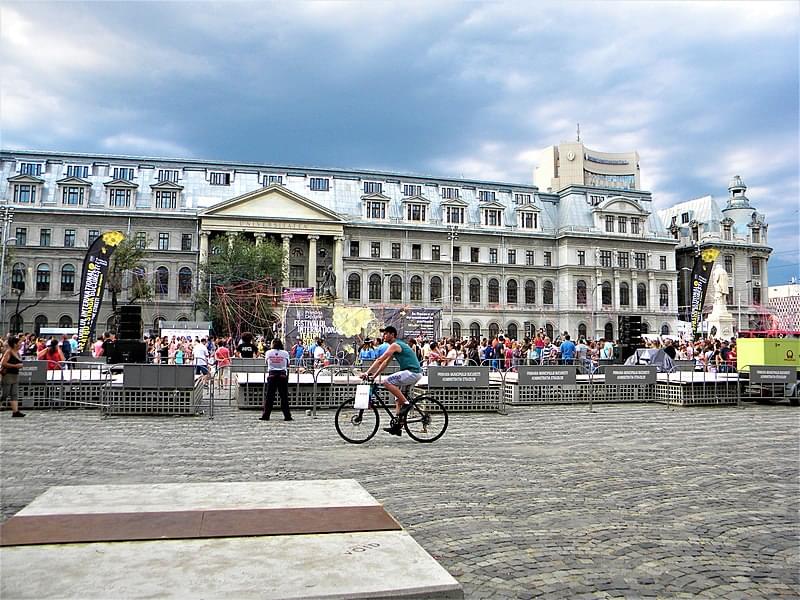 bucharest piata universitatii