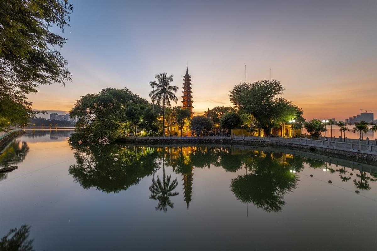 pagoda lago tramonto borgata hanoi 3